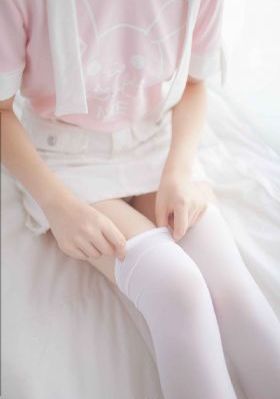 我的宝贝小乖乖快到我怀里来原唱
