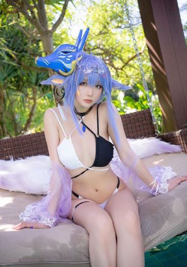赵露思《后浪》
